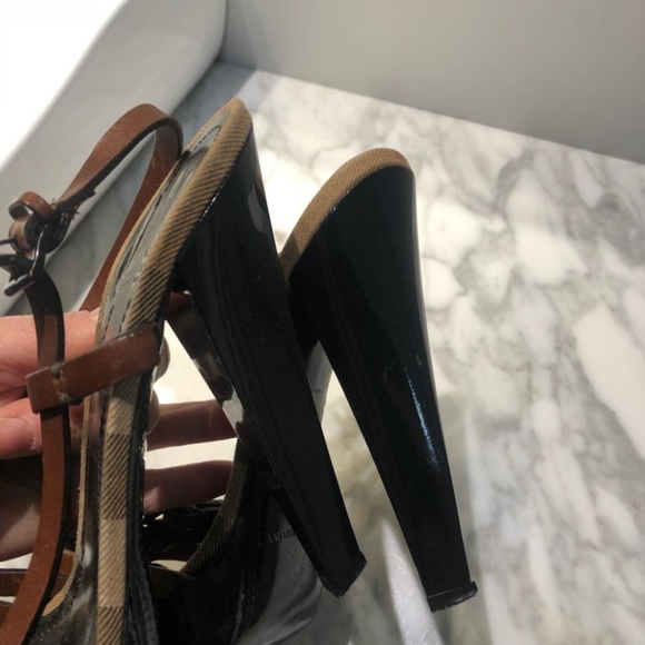 Burberry Stilletos - Picture 2 of 4